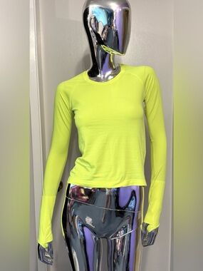 Lululemon Hi-Vis Yellow Long-Sleeve insulation base jersey